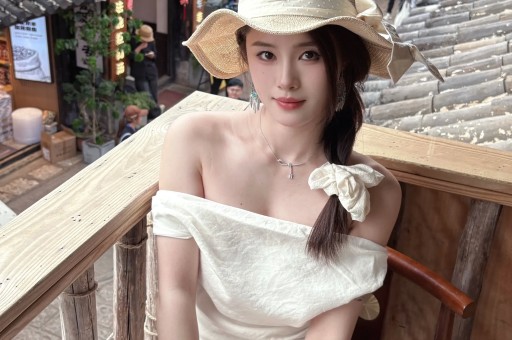 他是著名演员总演坏蛋导致57岁才结婚妻子至今都没有露过面